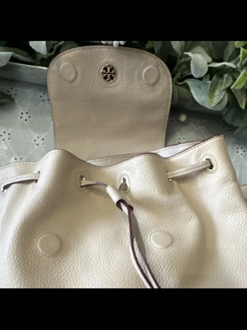 Tory Burch Beige Cream Leather Drawstring Backpack with Gold Logo - Picture 7 of 11